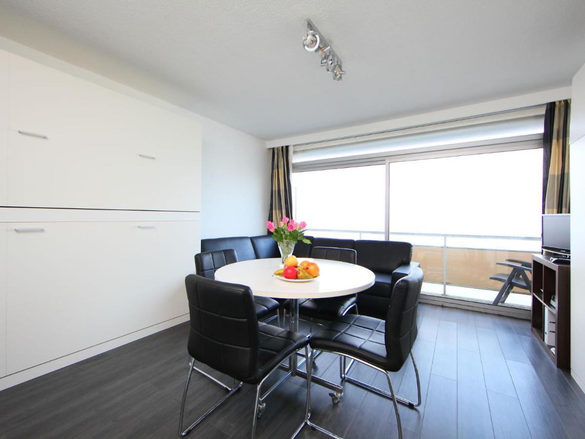 Studio Studio Met Garage By Interhome Bredene Exterior foto